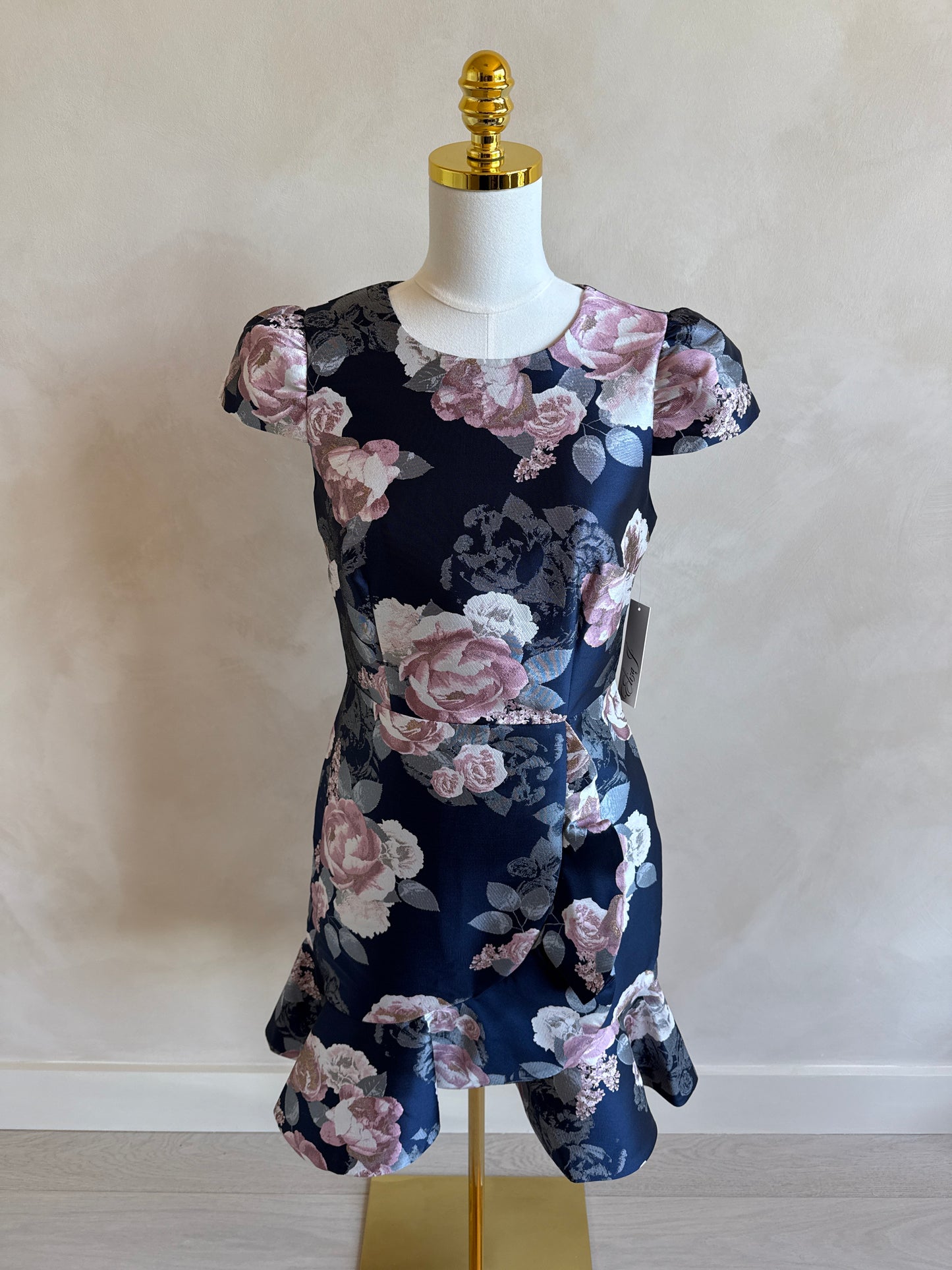 Eliza J Dress Size 6