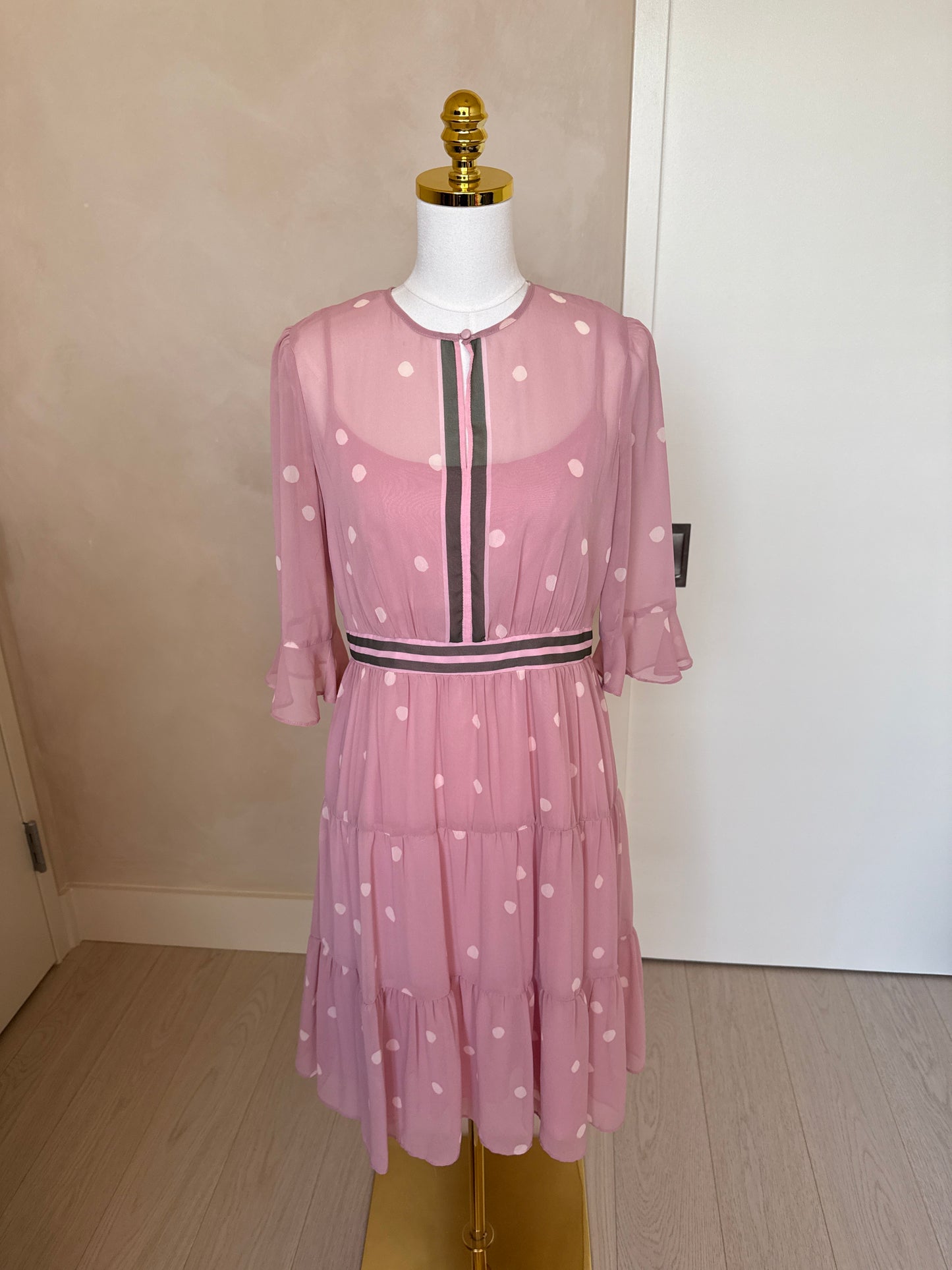 Gal Meets Glam Dress Size 8