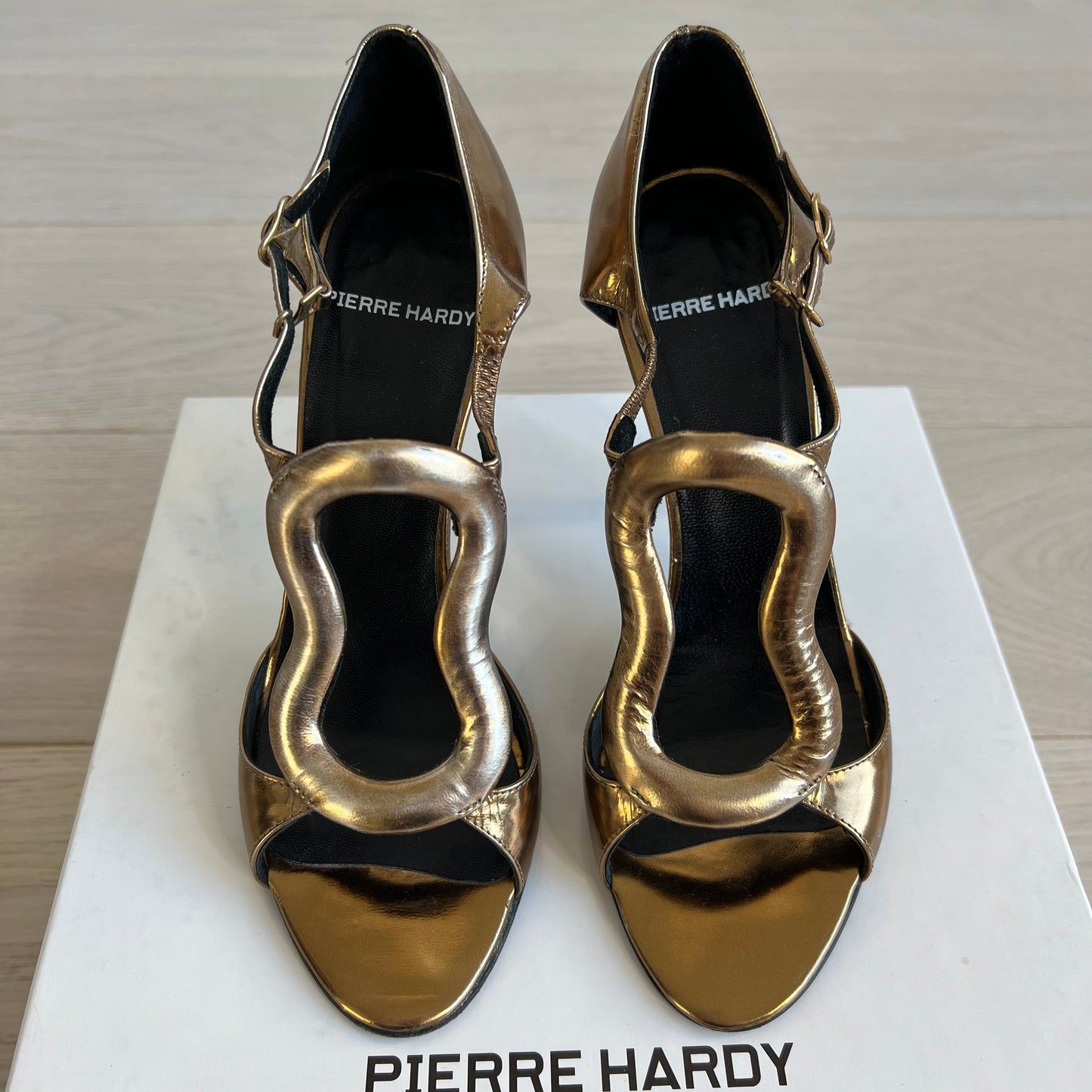 Pierre Hardy Shoes Size 6 1702 Calf Leather Gold