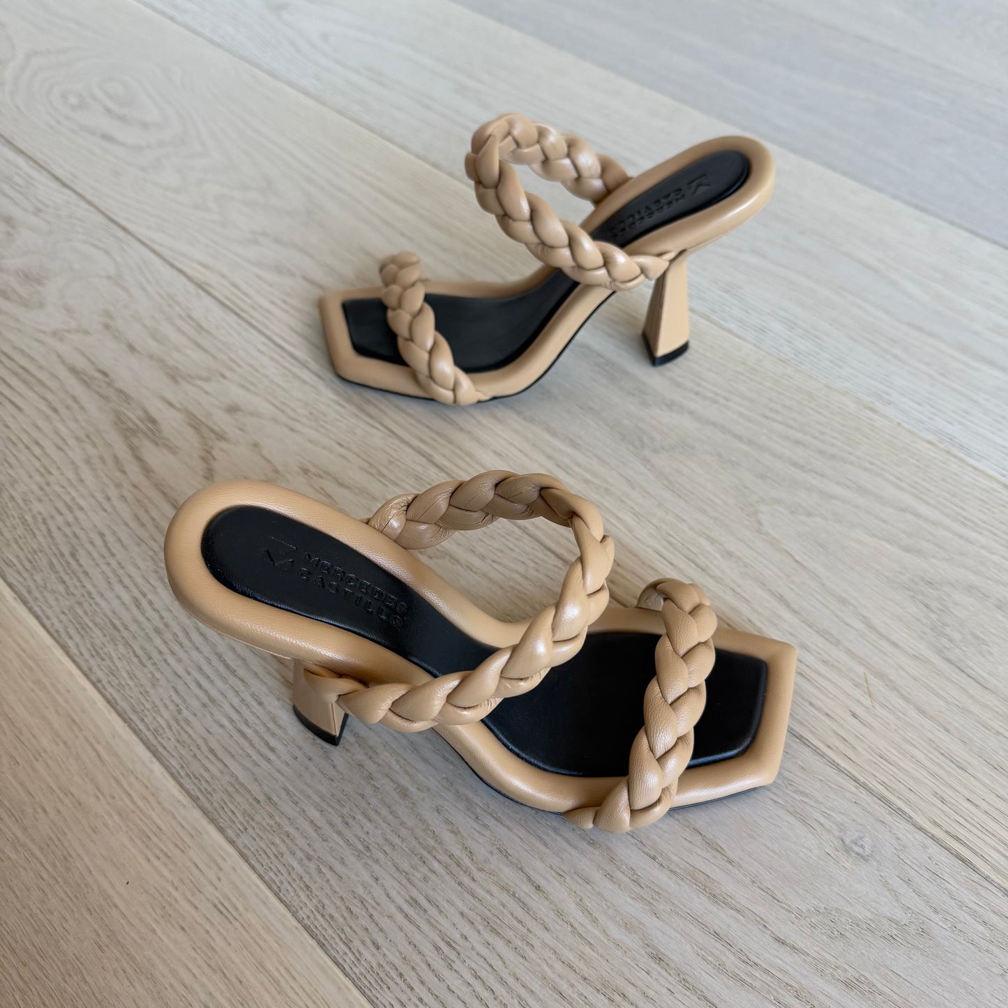 Mercedes Castillo Shoes Size 6
