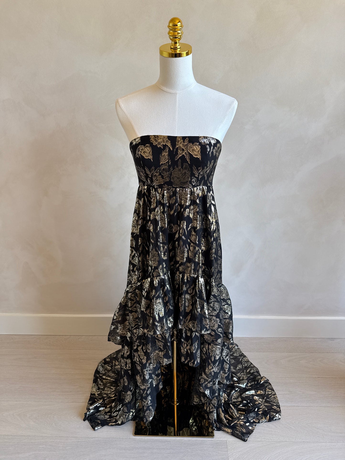Mestiza Strapless Metallic Gown Size 4