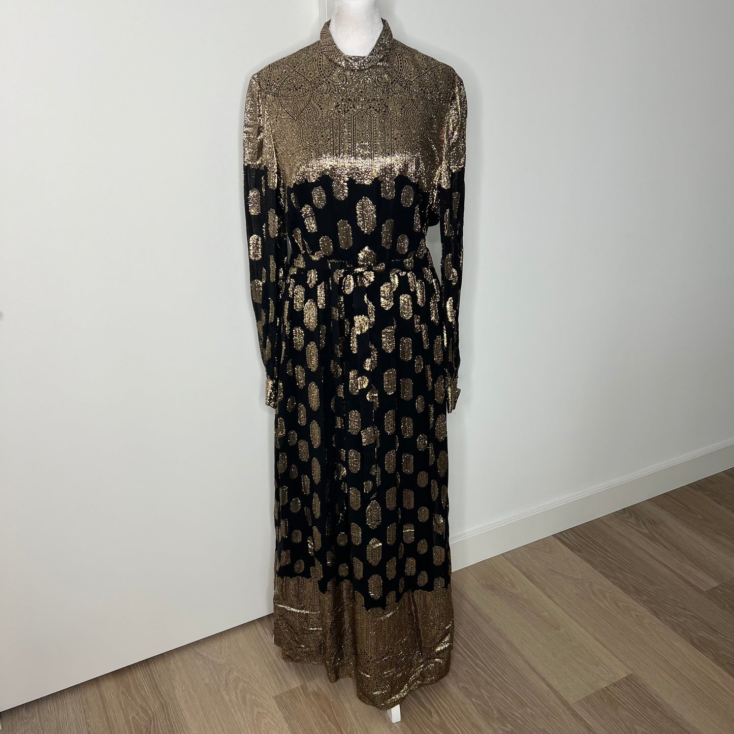 Vintage Long Sleeve Belted Maxi Dress